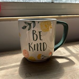 Be kind coffee mug